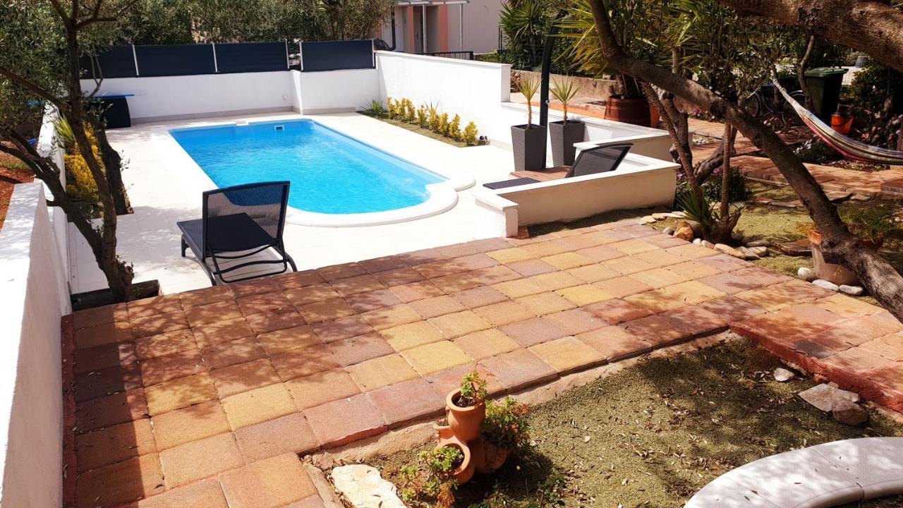 Вілла House Oliva With Private Pool And Large Garden Старий Град Екстер'єр фото
