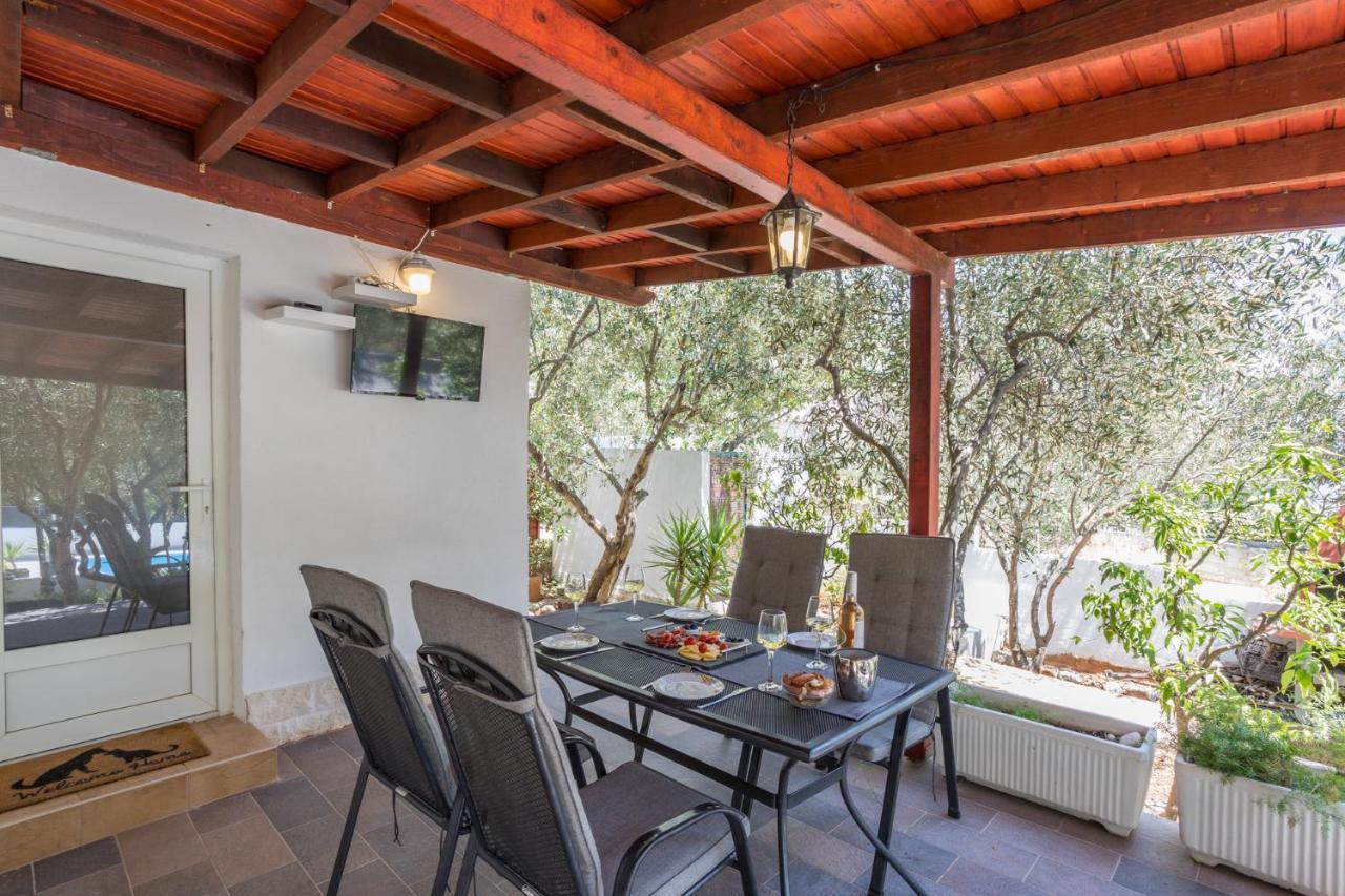 Вілла House Oliva With Private Pool And Large Garden Старий Град Екстер'єр фото
